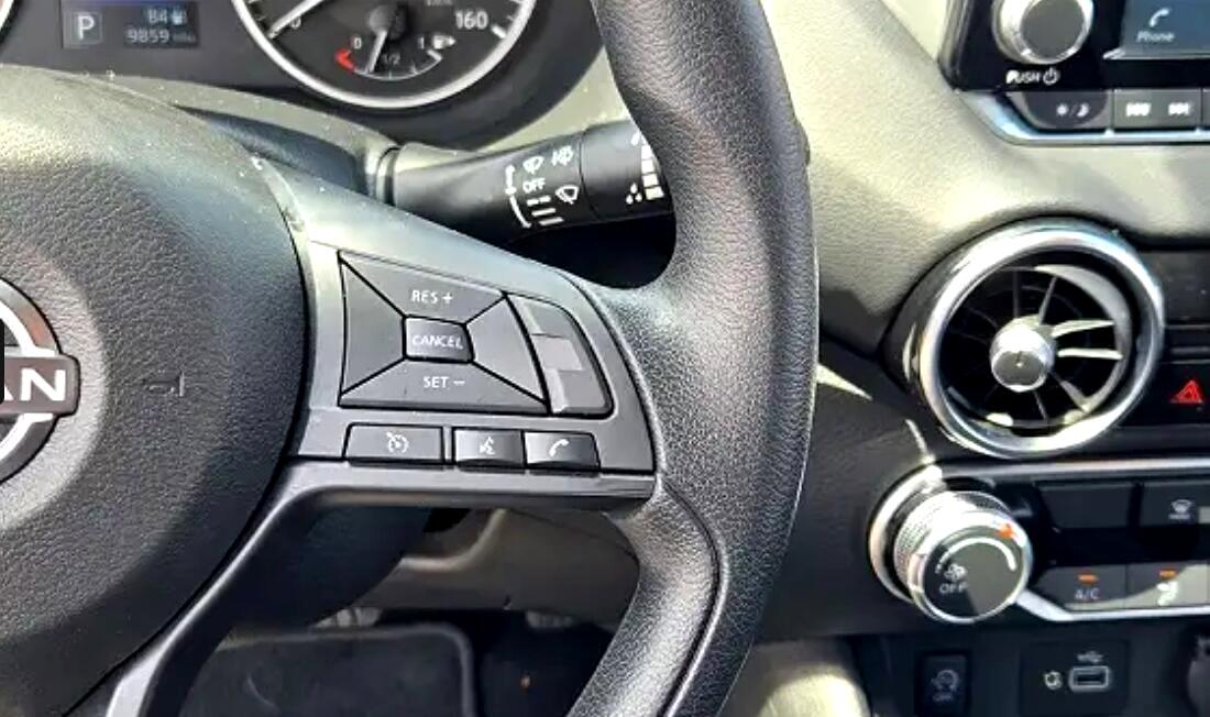 Nissan Sentra  2024 Nissan Sentra  2024