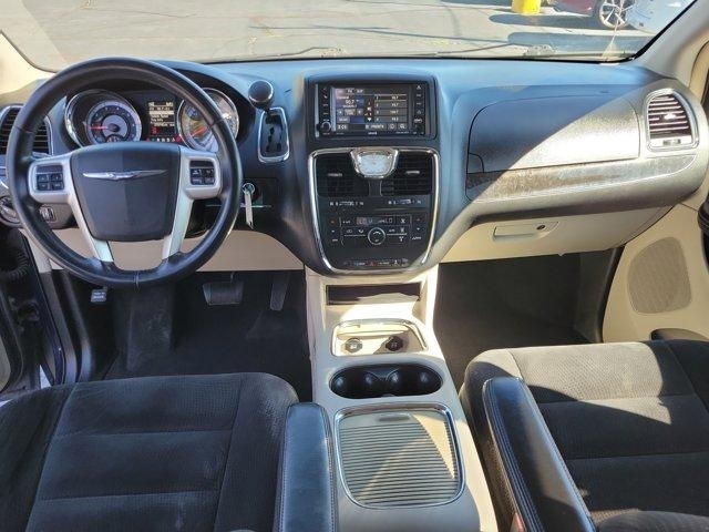 Chrysler Town & Country  2014 Chrysler Town & Country  2014