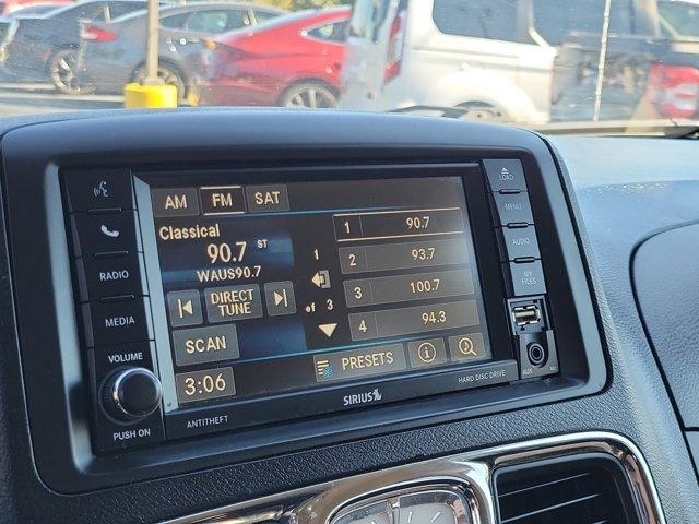 Chrysler Town & Country  2014 Chrysler Town & Country  2014