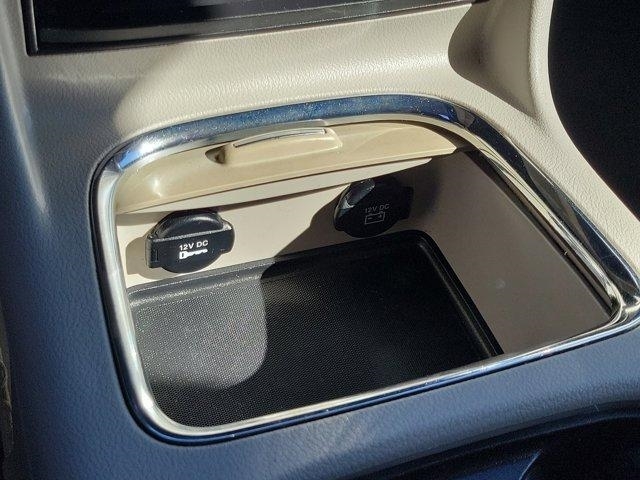 Chrysler Town & Country  2014 Chrysler Town & Country  2014