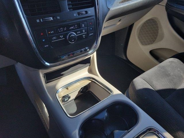 Chrysler Town & Country  2014 Chrysler Town & Country  2014
