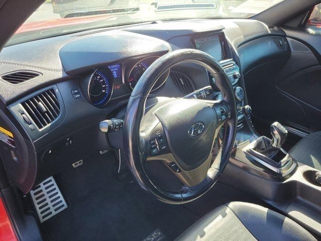 Hyundai Genesis Coupe  2013