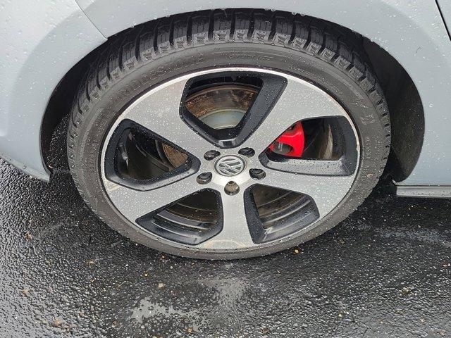 Volkswagen GTI  2015