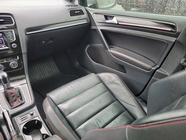 Volkswagen GTI  2015