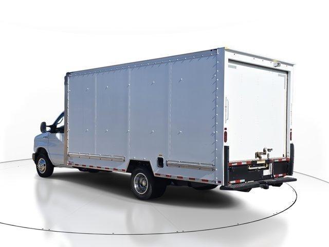 Ford Econoline  2024