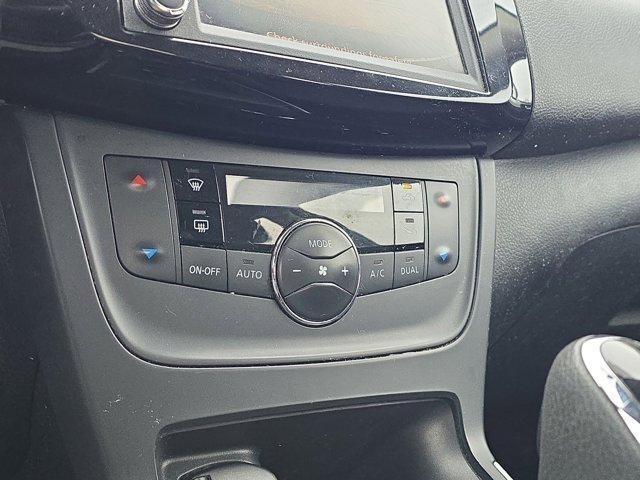 Nissan Sentra  2019