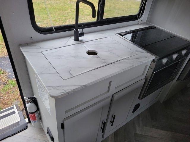 Forest River Cherokee  2022