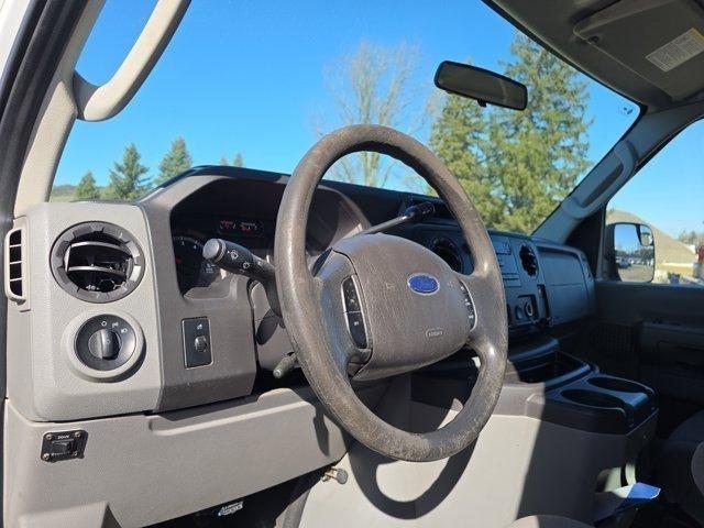 Ford Econoline  2013