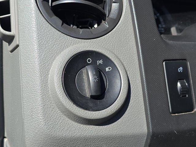 Ford Econoline  2013