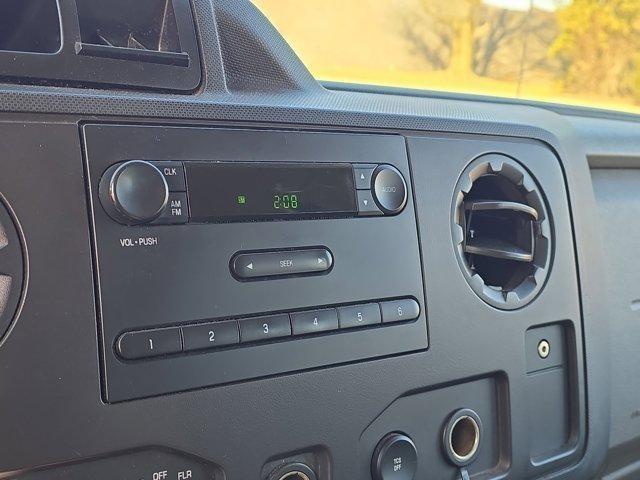 Ford Econoline  2013