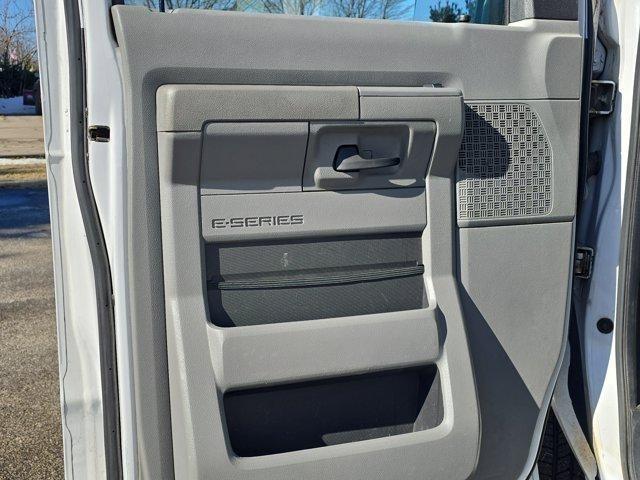 Ford Econoline  2013
