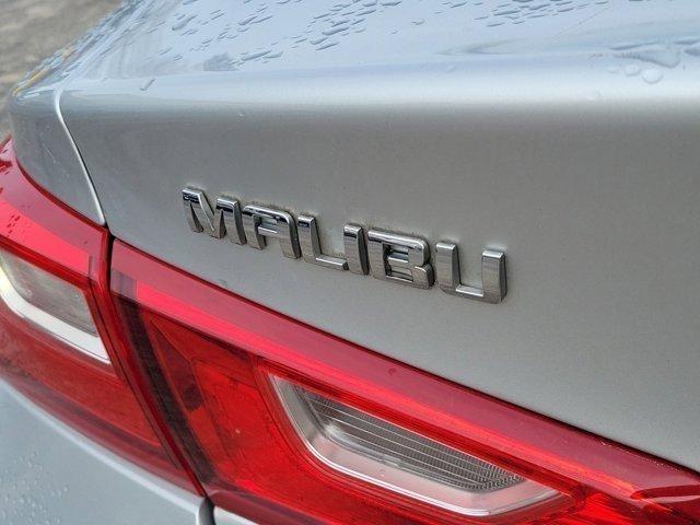 Chevrolet Malibu  2017