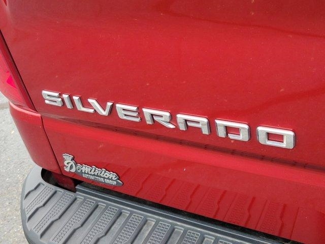 Chevrolet Silverado 1500  2021