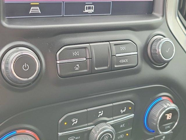 Chevrolet Silverado 1500  2021