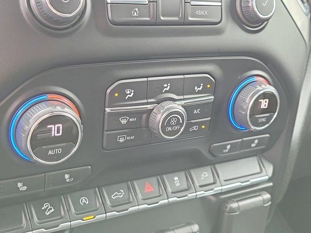 Chevrolet Silverado 1500  2021