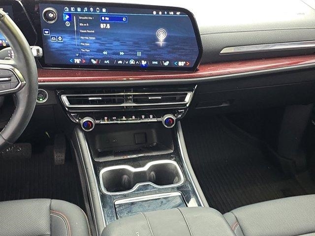 Chevrolet Traverse  2024