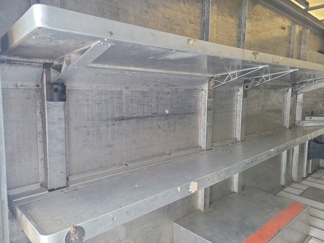 Freightliner MT45 Chassis  2004