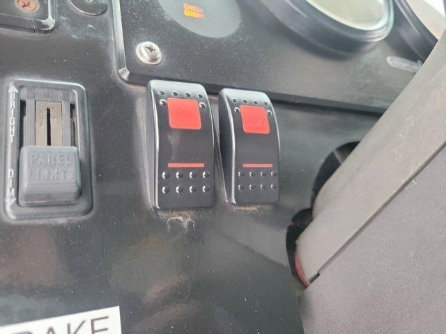 Freightliner MT45 Chassis  2004