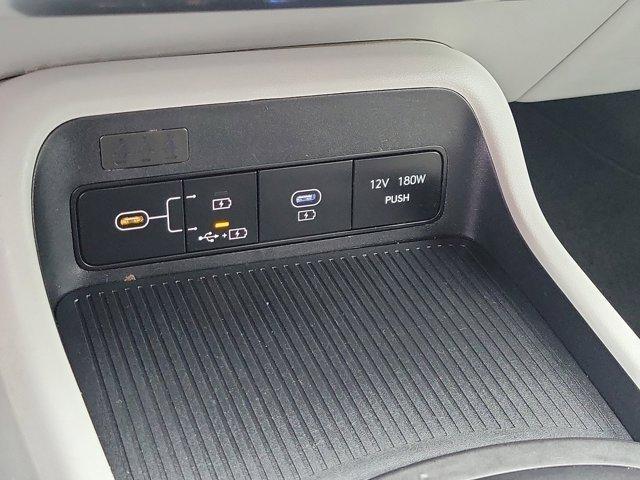 Hyundai Kona  2025