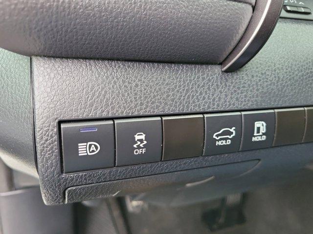 Toyota Camry  2024