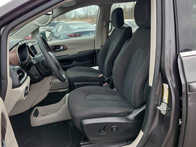 Chrysler Voyager  2023