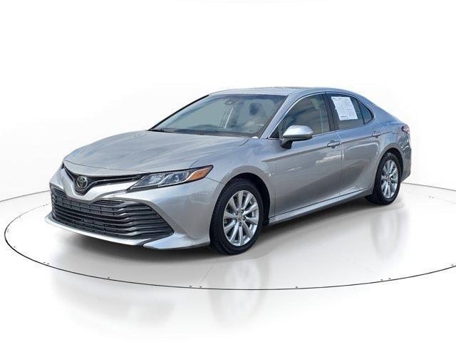 Toyota Camry  2018