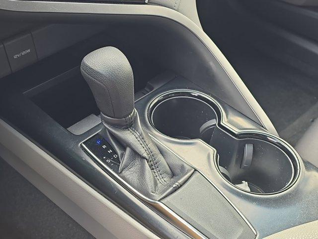 Toyota Camry  2018