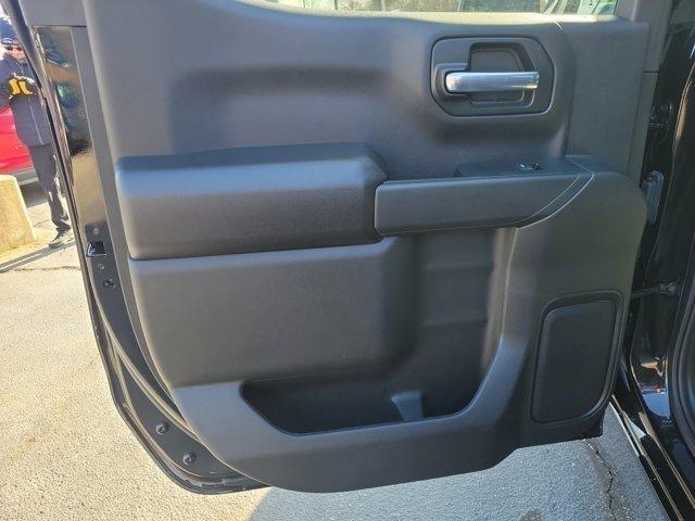 Chevrolet Silverado 1500  2025