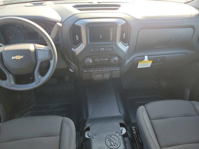 Chevrolet Silverado 1500  2025
