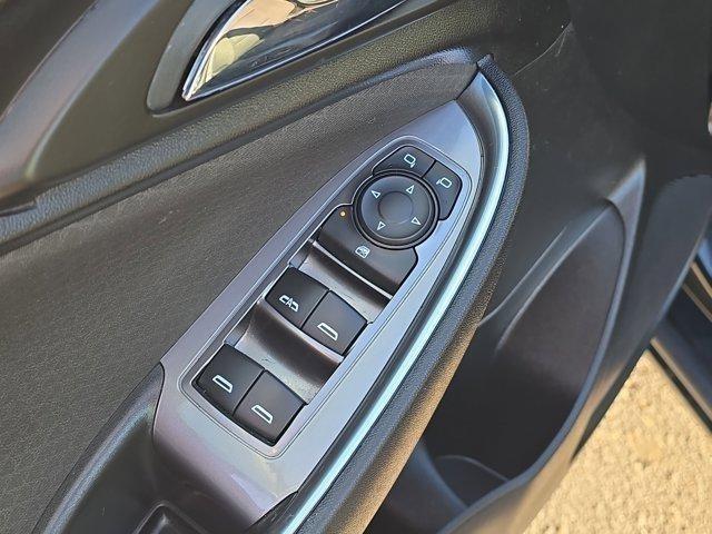 Chevrolet Malibu  2020