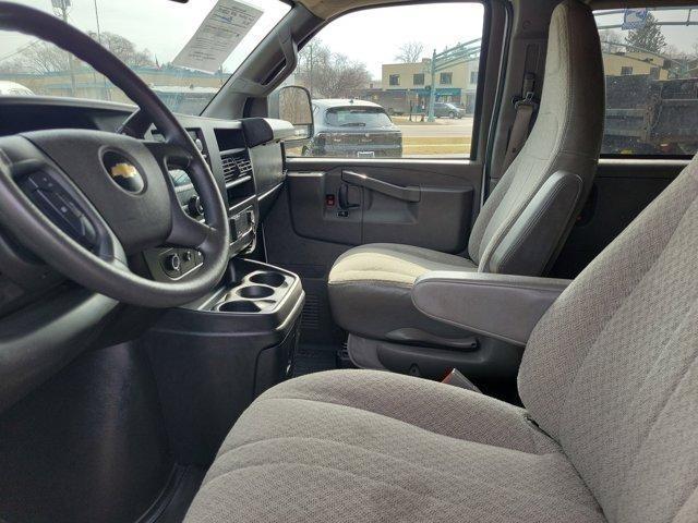 Chevrolet Express  2023