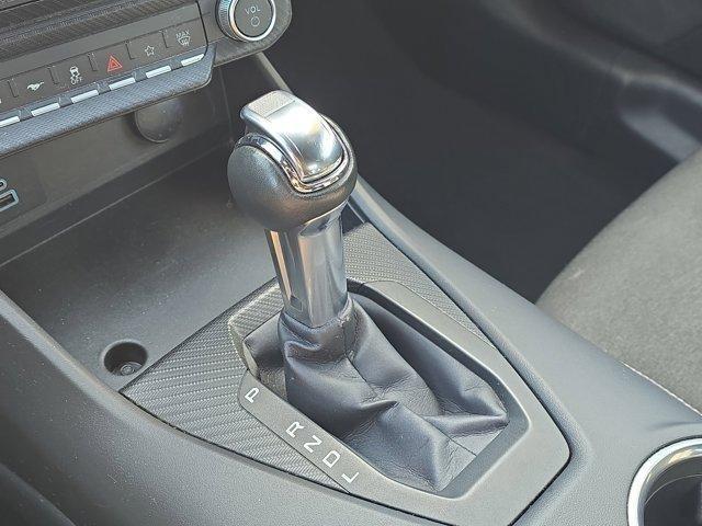 Ford Mustang  2024