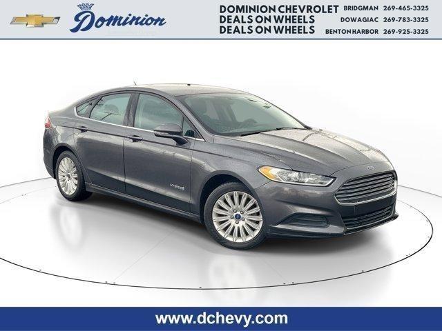 2016 Ford Fusion Hybrid SE