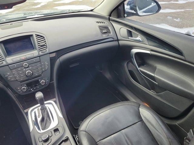 Buick Regal  2011
