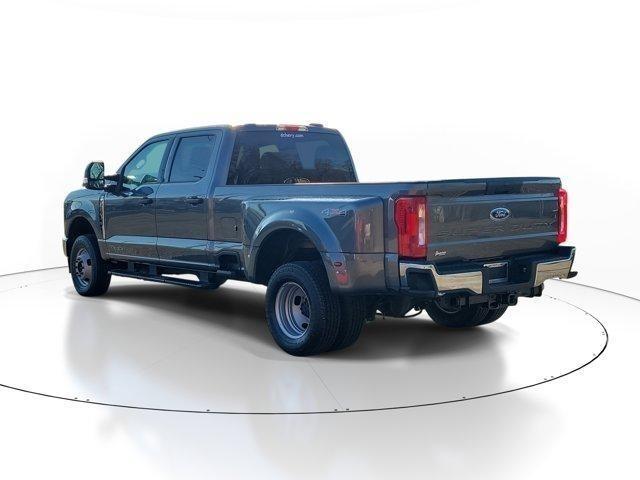 Ford F-350 SD  2025