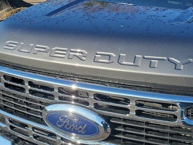 Ford F-350 SD  2025