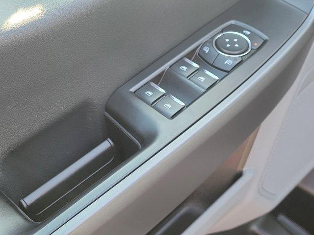 Ford F-350 SD  2025