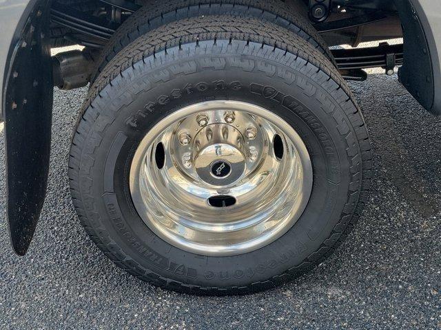 Ford F-350 SD  2025