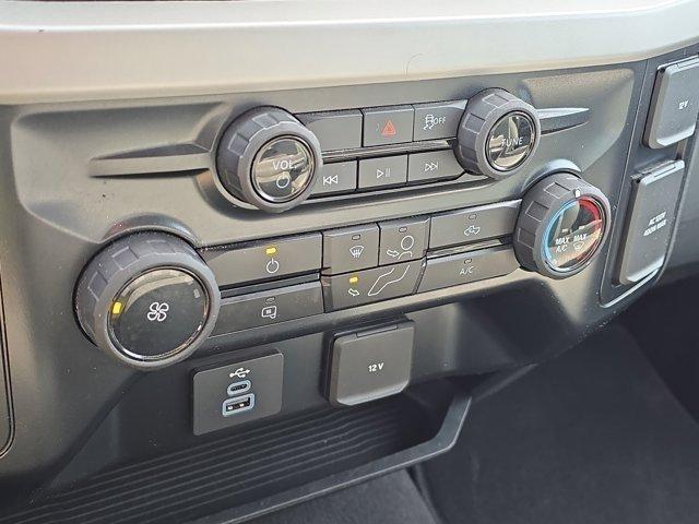 Ford F-350 SD  2025