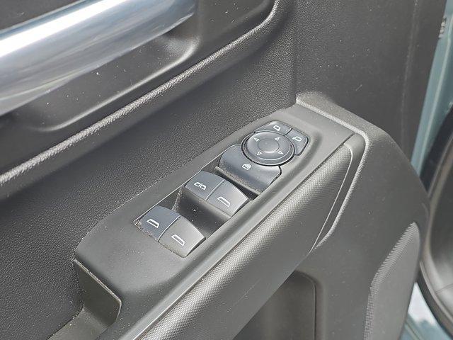 Chevrolet Silverado 1500  2025