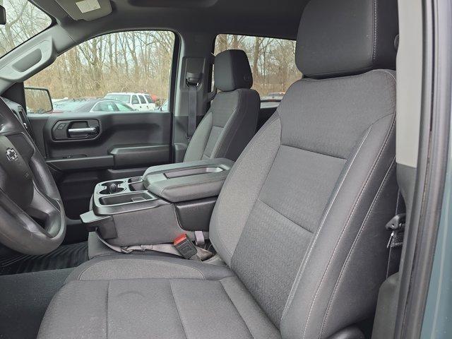 Chevrolet Silverado 1500  2025