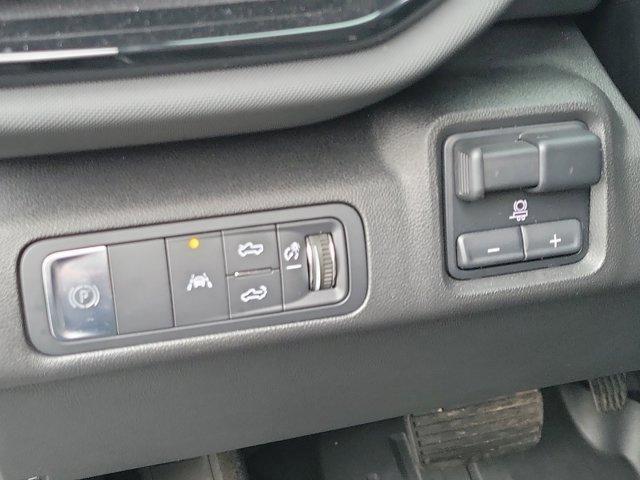 Chevrolet Silverado EV  2026