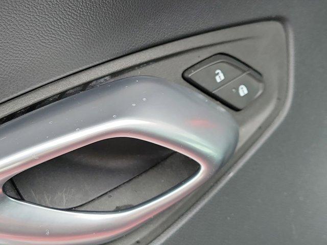 Chevrolet Camaro  2023