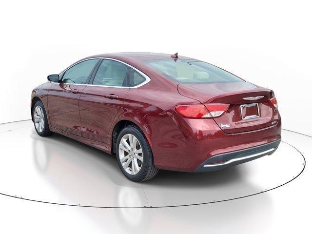 Chrysler 200  2017