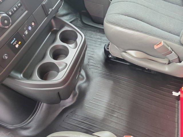 GMC Savana  2024