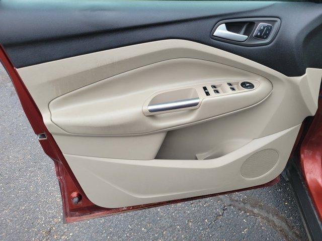 Ford Escape  2014
