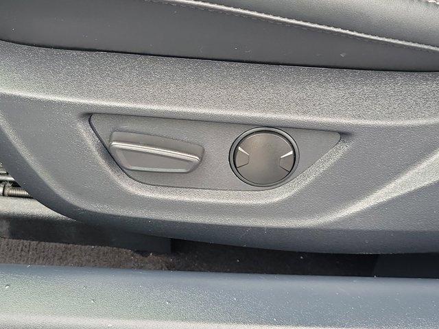 Ford Mustang  2024