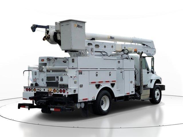 International 7400  2016