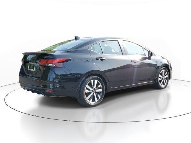 Nissan Versa  2020