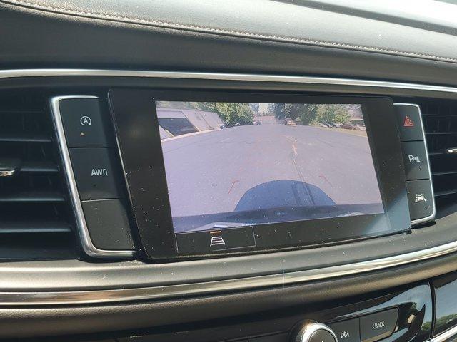Buick Enclave  2023